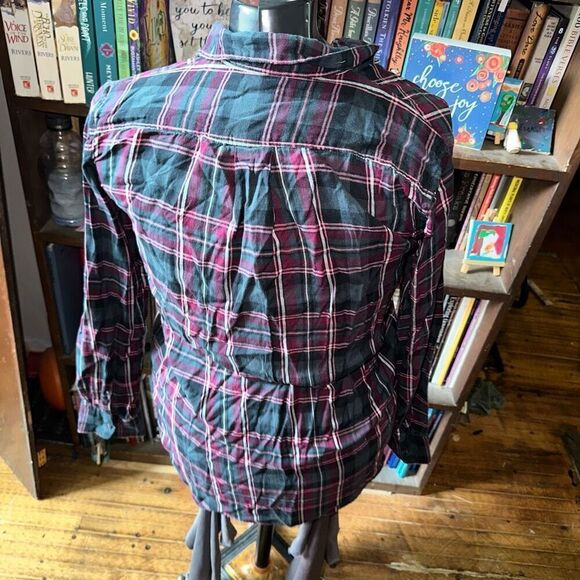 Gap pink & gray plaid tartan flannel long sleeve XS shirt - Picture 2 of 3